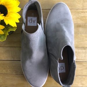 Dv by Dolce Vita Hi-Top Sneaker